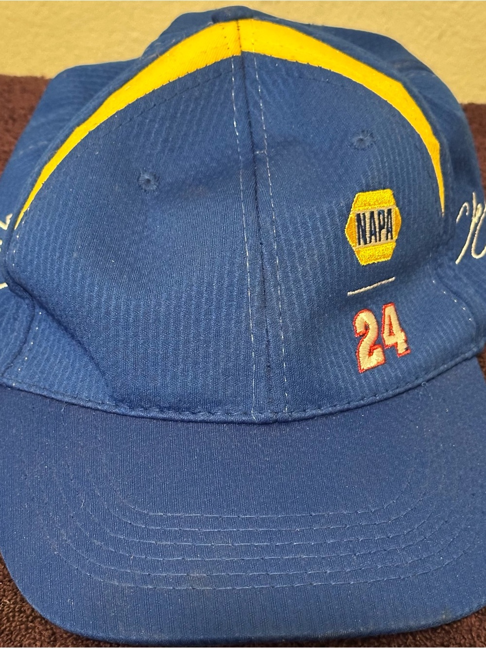 Napa Racing 24
Baseball Hat
Hendrick's Motor Sports
Blue Yellow adjustable